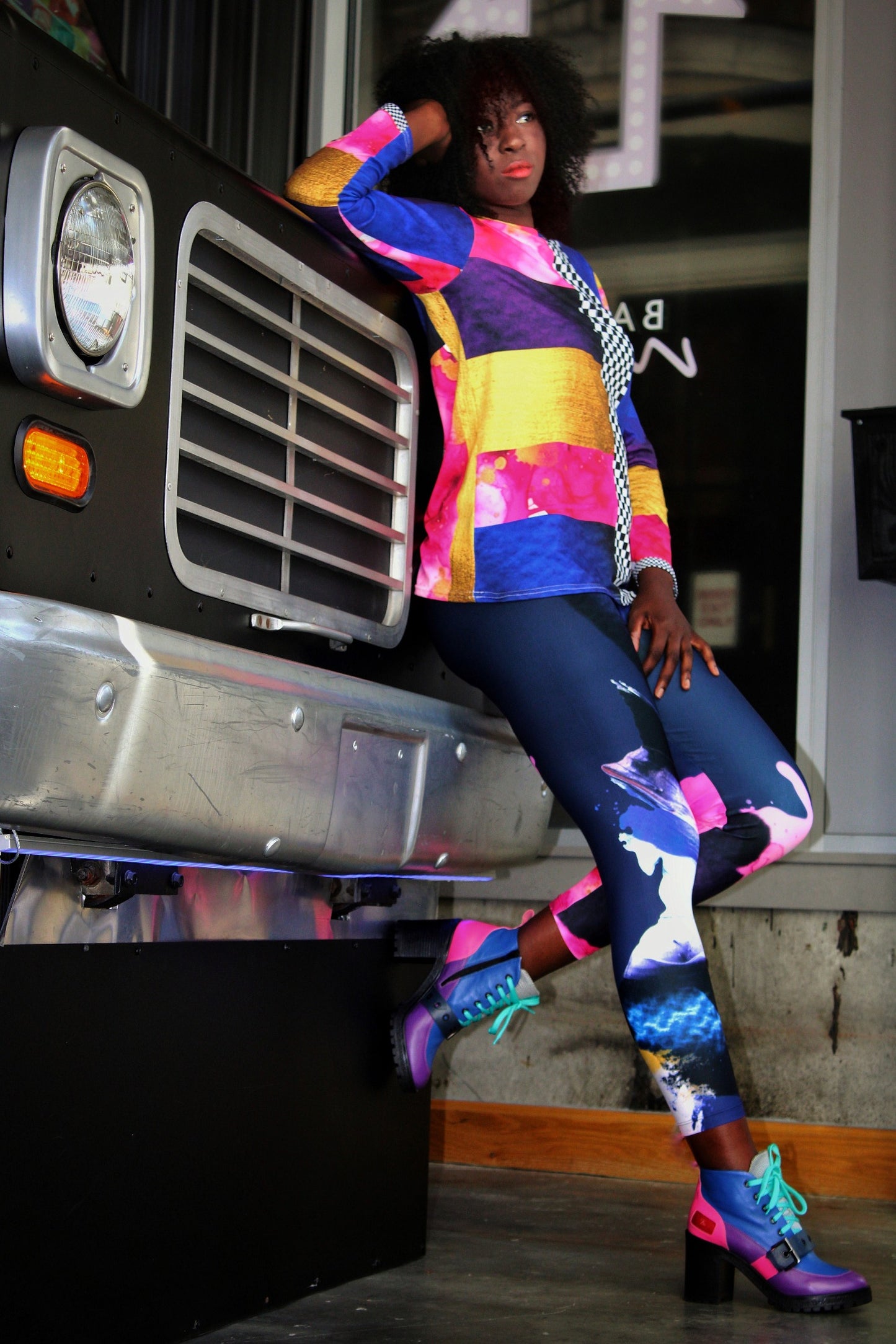 Deep Vibrance Leggings
