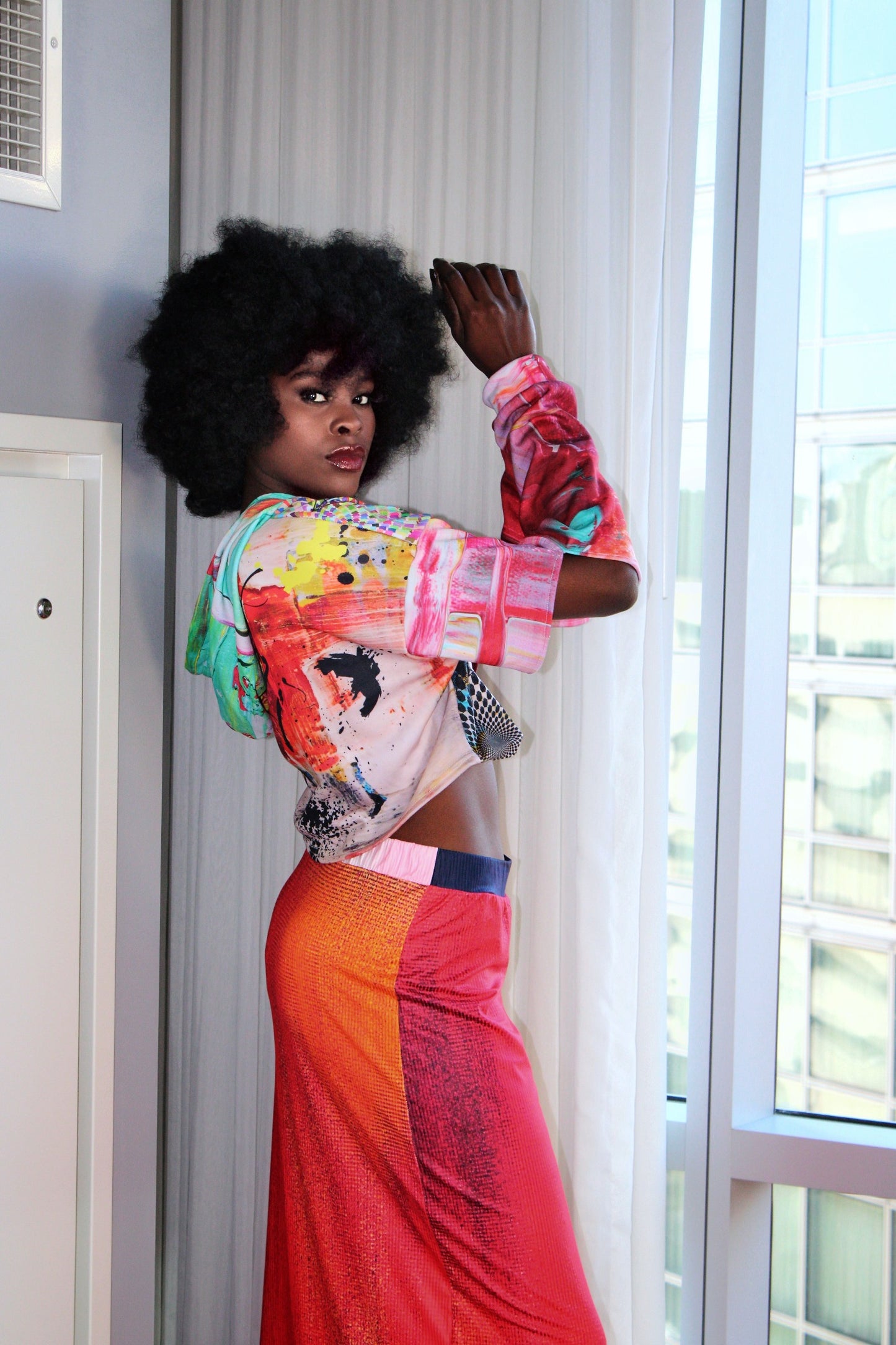 Orange Stained Graphic Cropped Hoodie